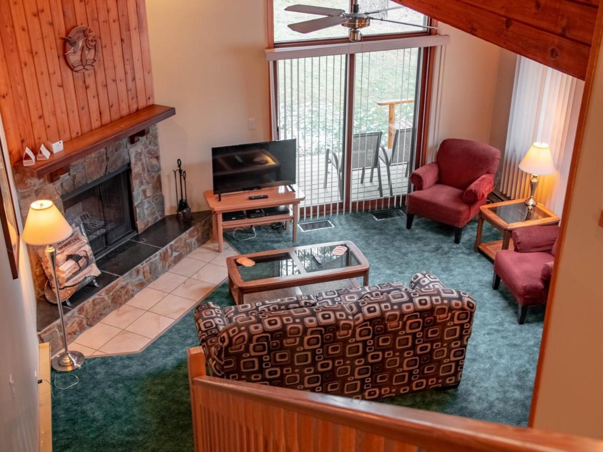 Fairmont Hot Springs Resort Экстерьер фото