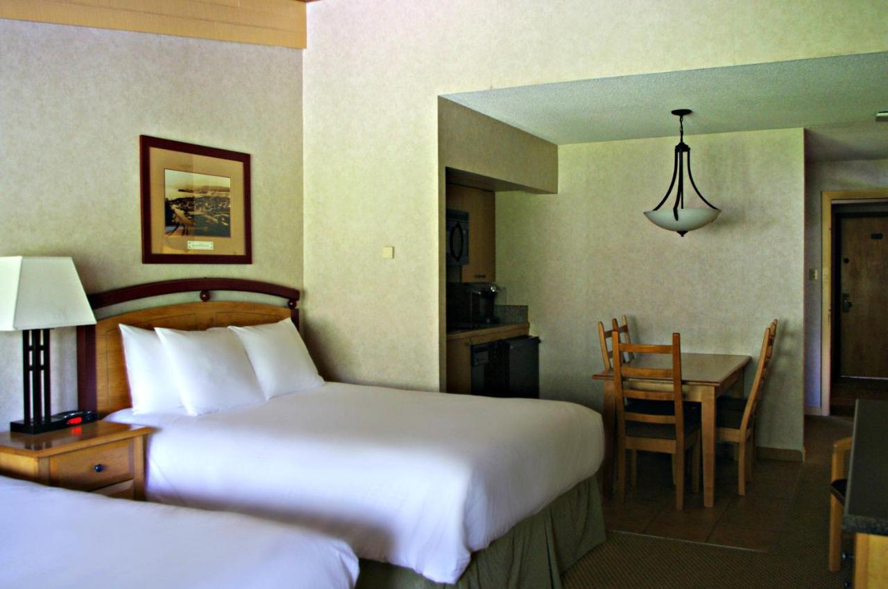 Fairmont Hot Springs Resort Экстерьер фото