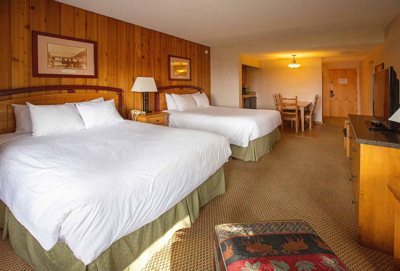 Fairmont Hot Springs Resort Экстерьер фото