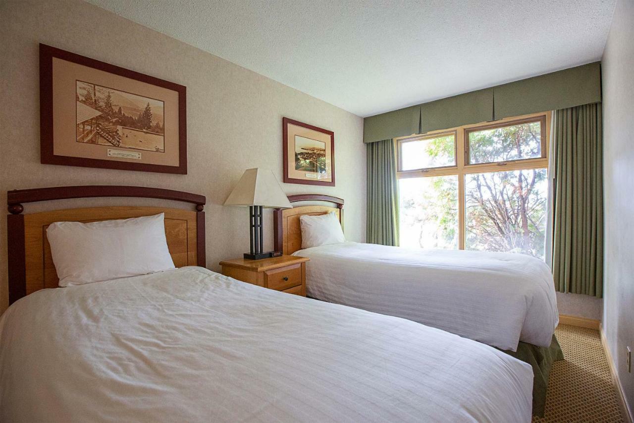 Fairmont Hot Springs Resort Экстерьер фото
