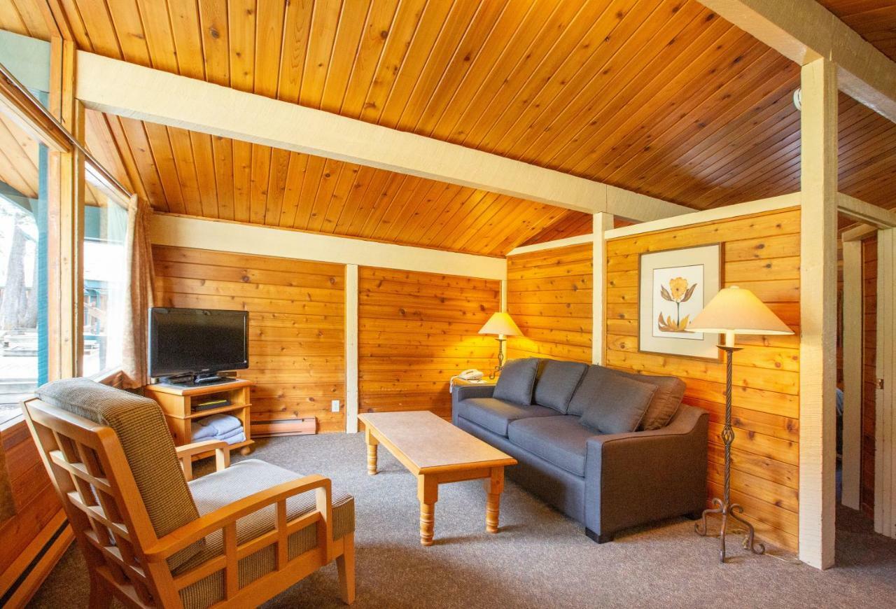 Fairmont Hot Springs Resort Экстерьер фото